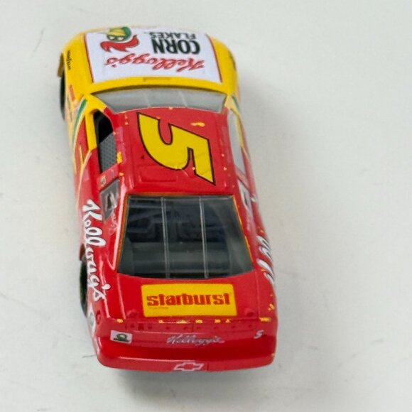 Racing Champions 1997 Vintage NASCAR Kellogg’s Monte Carlo #5 DieCast Racing Car - Picture 4 of 7